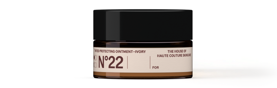 N°22 Tinted Protecting Ointment Ivory